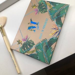 Morphe Babe In Paradise highlighter palette